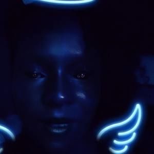 Meet your Posher, Shontrail